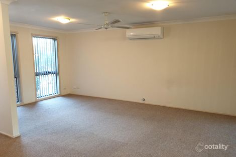 Property photo of 10 Muirfield Crescent Glenmore Park NSW 2745