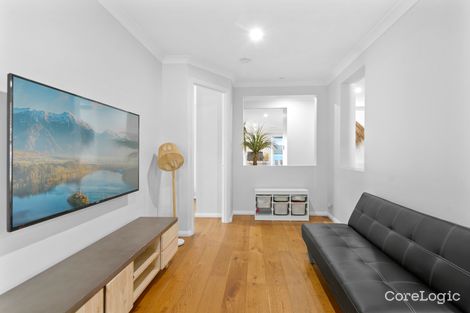 Property photo of 99 The Esplanade Oak Flats NSW 2529