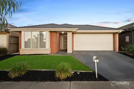 8 Chancery Rd, Werribee, VIC 3030