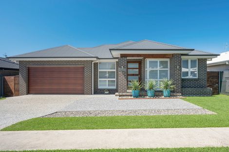 Property photo of 7 Seaside Drive Lake Cathie NSW 2445