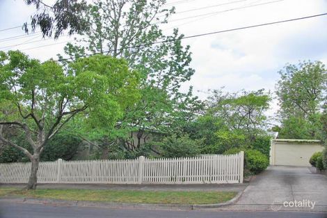 25 Warnes Rd, Mitcham, VIC 3132