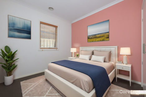 Property photo of 6 Canopy Way Werribee VIC 3030