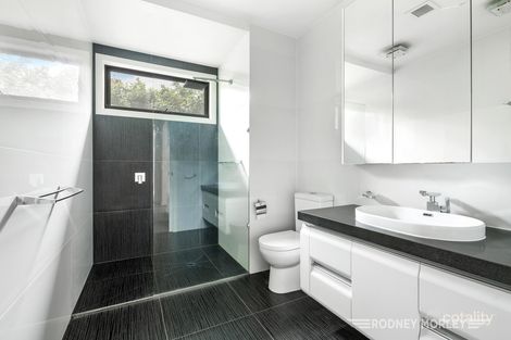 Property photo of 2/159 Balaclava Road Caulfield North VIC 3161