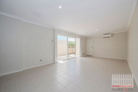 Property photo of 6 Tiller Turn Yanchep WA 6035