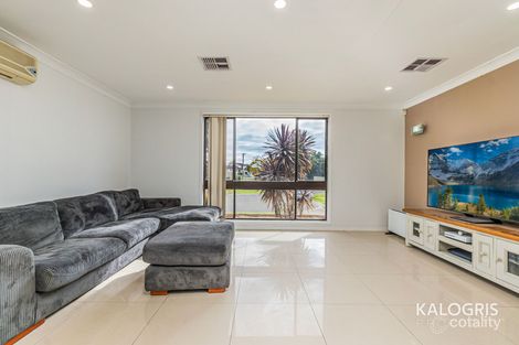 Property photo of 2 Cumberland Place Colyton NSW 2760