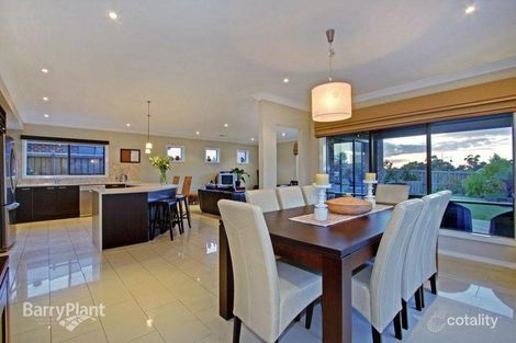 Property photo of 14 Stringybark Drive Ferntree Gully VIC 3156