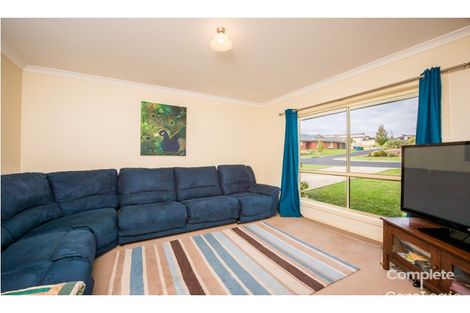 Property photo of 14 Ash Court Mount Gambier SA 5290