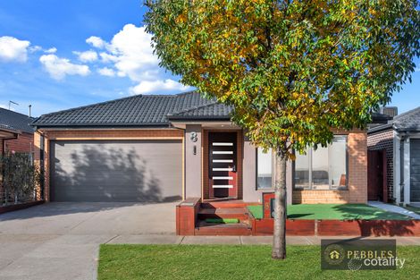 8 Aylesbury Ave, Truganina, VIC 3029