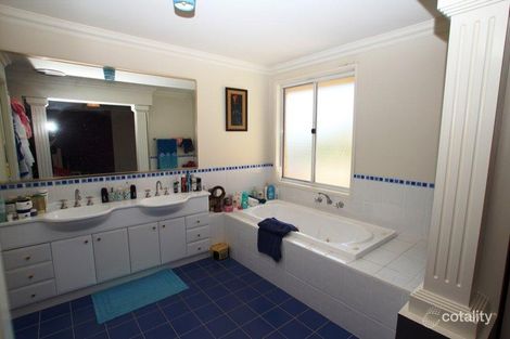 Property photo of 3 Witchhazel Place Casula NSW 2170