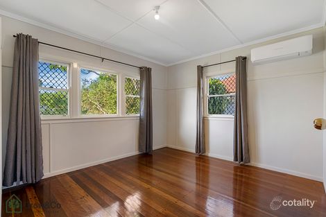 Property photo of 11 Davis Street Redcliffe QLD 4020
