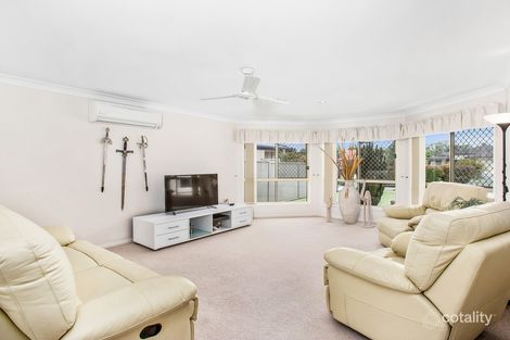 Property photo of 11 Urunga Drive Pottsville NSW 2489