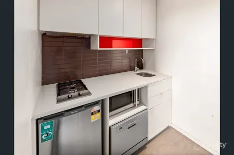 Property photo of 712/253 Franklin Street Melbourne VIC 3000