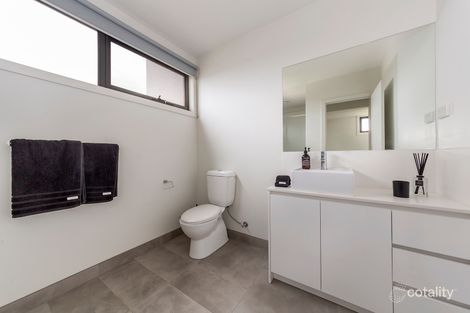 Property photo of 7/77 Snell Grove Oak Park VIC 3046