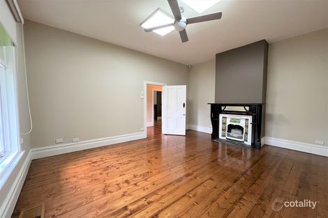 Property photo of 163 Cape Street Heidelberg VIC 3084