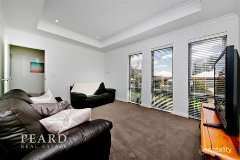 Property photo of 37A Panton Crescent Karrinyup WA 6018
