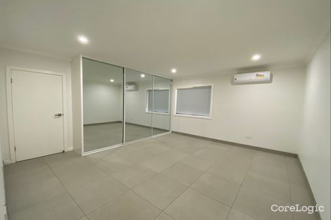 Property photo of 42 Insignia Street Sadleir NSW 2168