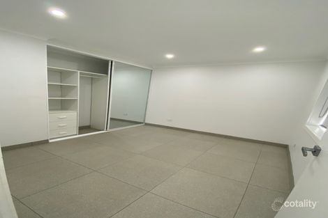 Property photo of 42 Insignia Street Sadleir NSW 2168