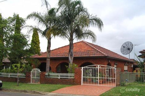 25 Farrell Rd, Kingsgrove, NSW 2208