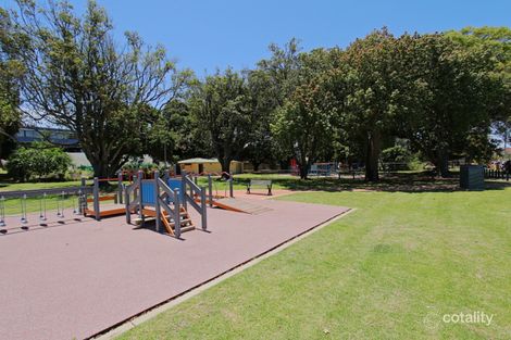 Property photo of 4/8-10 Salford Street Victoria Park WA 6100