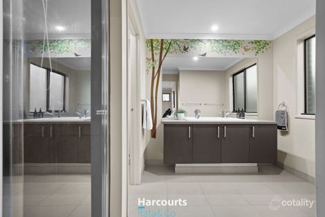 Property photo of 3 Heatherglade Rise Epping VIC 3076