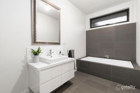 Property photo of 115A Blackburn Road Doncaster East VIC 3109