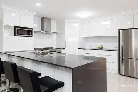 Property photo of 3 Botanical Drive Underwood QLD 4119