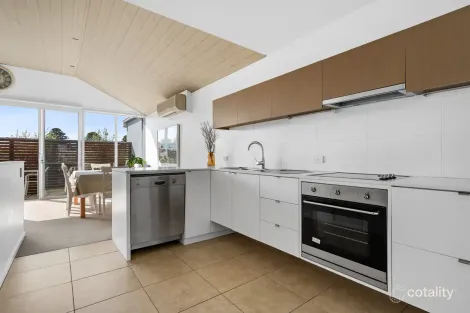 Property photo of 12/50 Bank Street Port Fairy VIC 3284