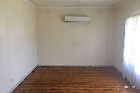 Property photo of 21 Sydney Joseph Drive Seven Hills NSW 2147