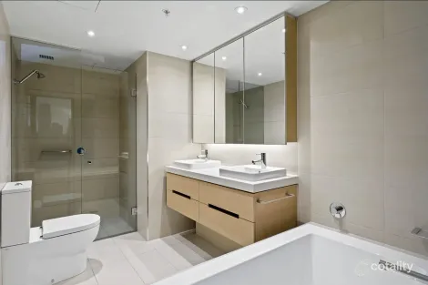Property photo of 3303/100 Lorimer Street Docklands VIC 3008