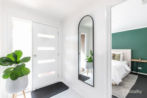 Property photo of 4 Martin Place Warrnambool VIC 3280