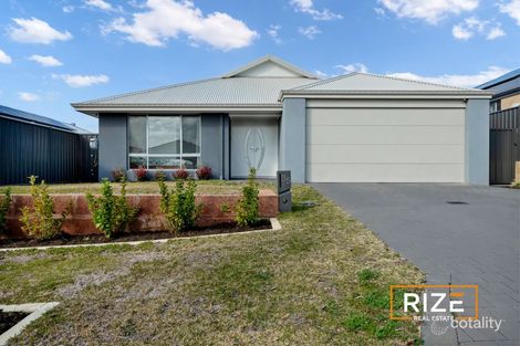 Property photo of 35 Crusader Road Banksia Grove WA 6031