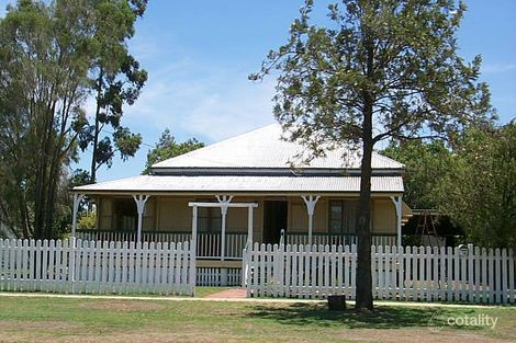 18 Bunya St, Dalby, QLD 4405