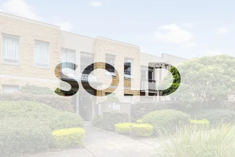 28/3-4 Sovereign Point Ct, Doncaster, VIC 3108