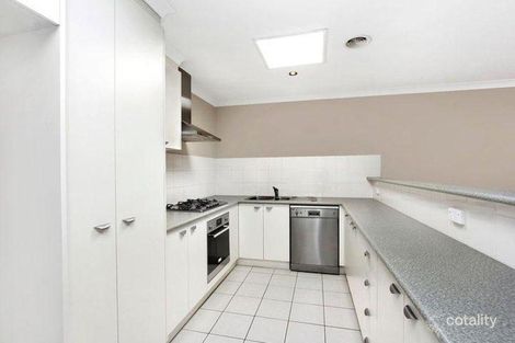 Property photo of 9/11 Doeberl Place Karabar NSW 2620