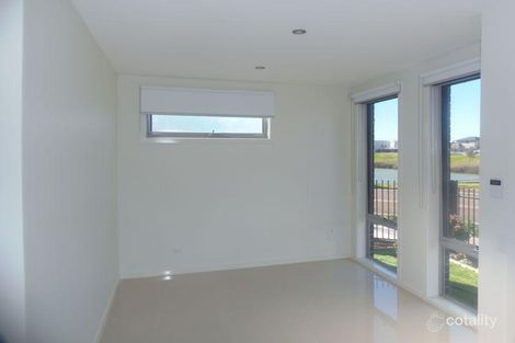 Property photo of 12 Caravel Lane Caroline Springs VIC 3023