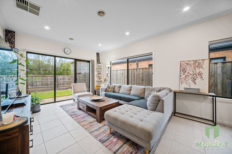 Property photo of 8 Arkaba Way Werribee VIC 3030