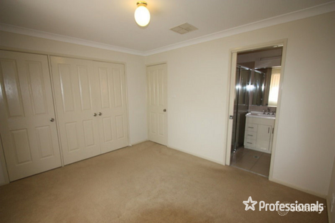 Property photo of 59 Grinton Avenue Ashmont NSW 2650
