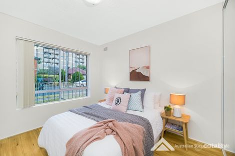 Property photo of 1/3 Mascot Drive Eastlakes NSW 2018