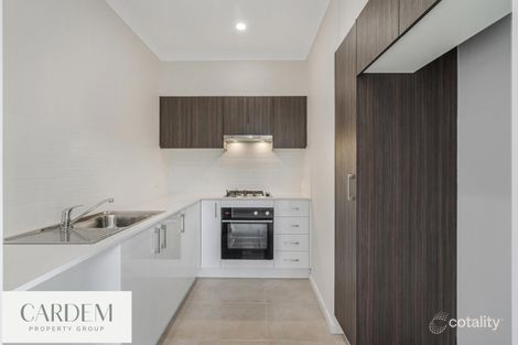 Property photo of 31 Glenfield Road Glenfield NSW 2167