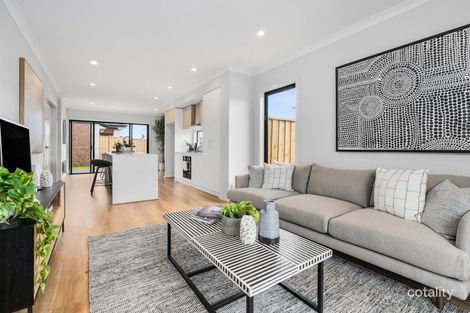Property photo of 22 Illustration Avenue Mambourin VIC 3024