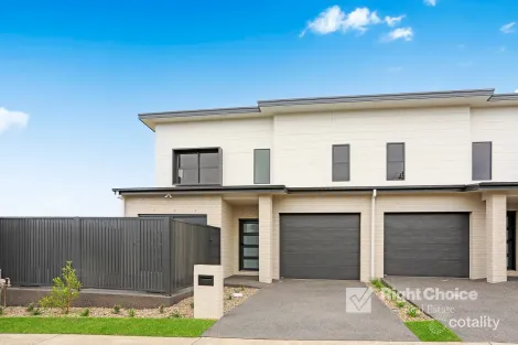 3/6 Government Rd, Oak Flats, NSW 2529