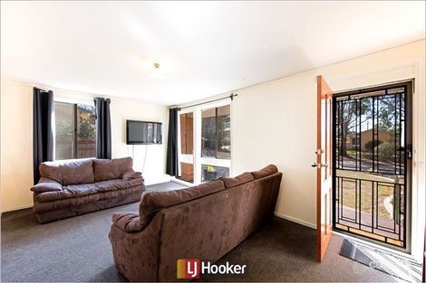 Property photo of 12 Cawthorn Crescent Evatt ACT 2617
