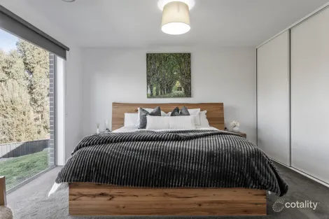 Property photo of 2/7 Bushland Grove Kings Meadows TAS 7249