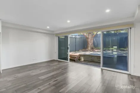Property photo of 2/21 Avondale Road Dapto NSW 2530