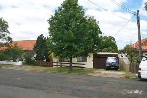 70 Seymour Pde, Belfield, NSW 2191
