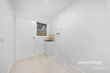 Property photo of 14 Dryandra Crescent Keysborough VIC 3173