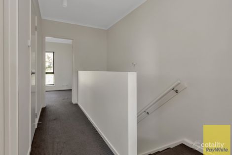 27 Derby Lane, St Clair, SA 5011