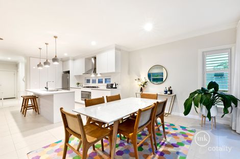 Property photo of 3 Evergreen View Eltham North VIC 3095