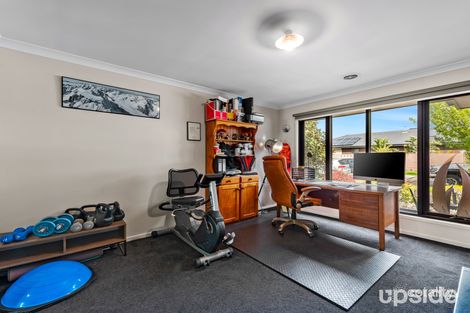 Property photo of 52 Dahlia Crescent Keysborough VIC 3173