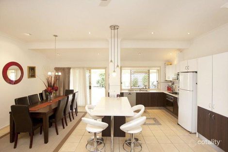 Property photo of 365 Broadwater Road Mansfield QLD 4122